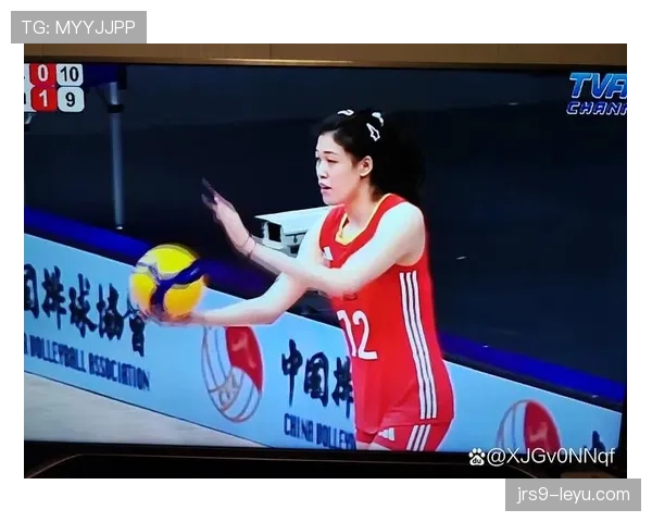 泰国队世预赛表现惊艳,状态强势回暖引球迷热捧 泰国队世预赛表现惊艳,状态强势回暖引球迷热捧