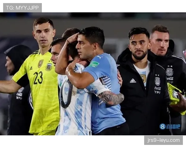 阿圭罗战术适配性成关键：重塑球队进攻格局的核心因素引关注