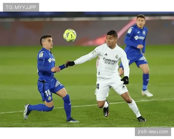 西甲焦点战:大都会主场迎强敌,球迷盼稳中求胜 西甲焦点战:大都会主场迎强敌,球迷盼稳中求胜