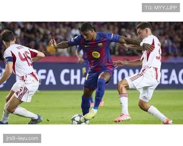 拉什福德状态回暖,进攻创造力爆发助球队打破僵局 拉什福德状态回暖,进攻创造力爆发助球队打破僵局