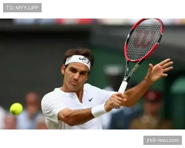 费德勒退役后光靠代言躺赚的钱，够普通人干三辈子